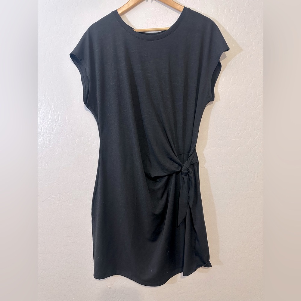 NWT Nicole Miller Black Tie-Front Dress